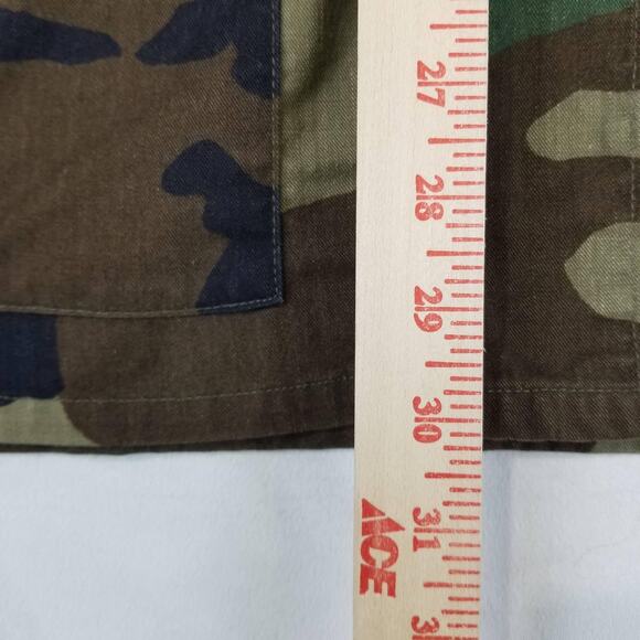 Vintage U.S. Air Force BDU Coat Mens Small Regular Woodland Camo Patches 90s - Picture 7 of 10